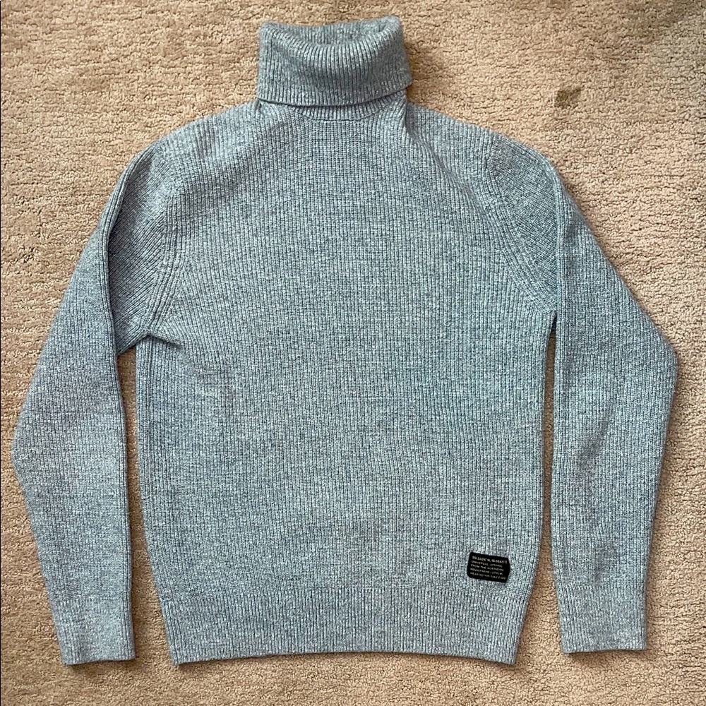 H&M Light Gray Turtleneck Sweater for Men